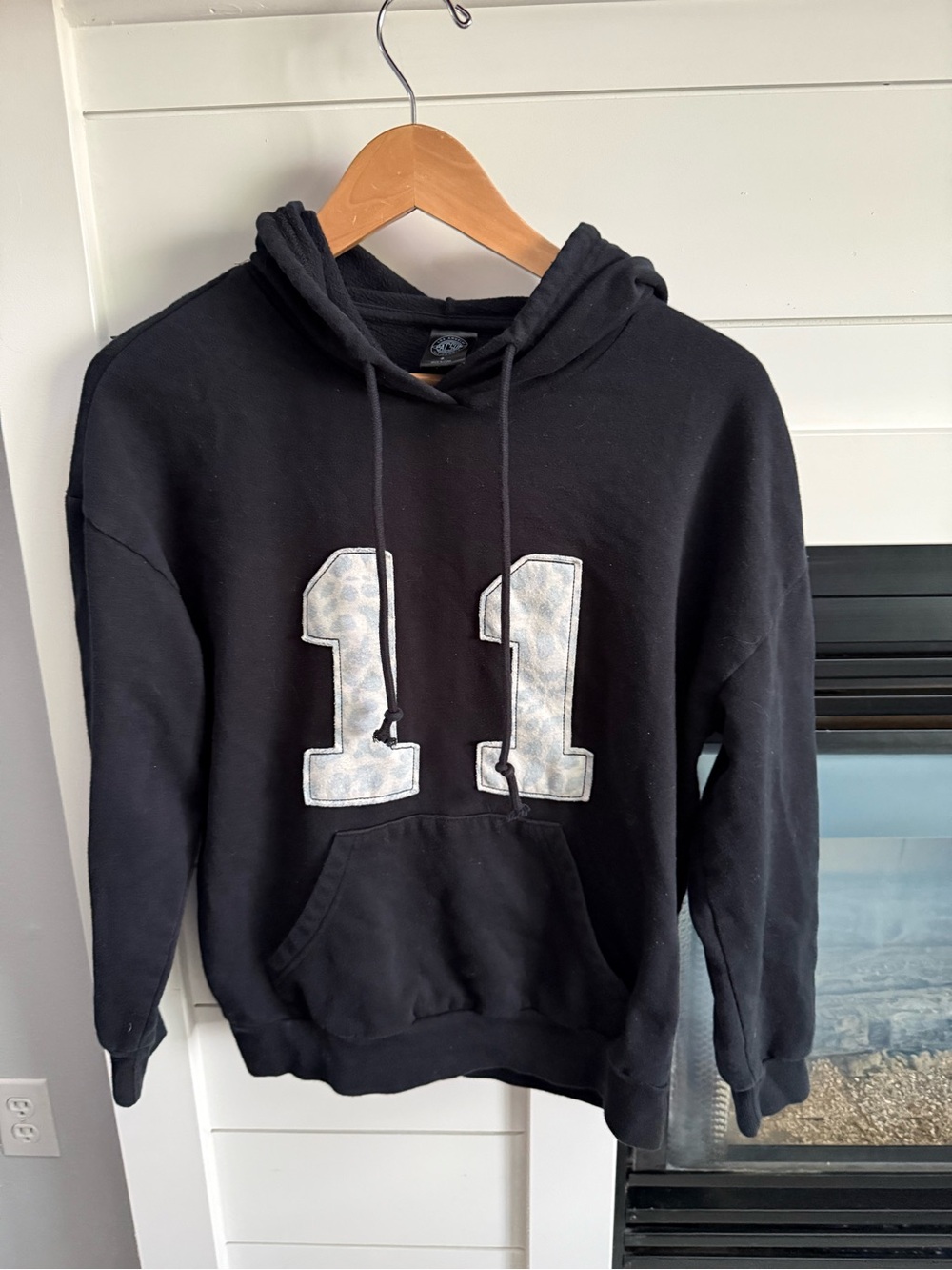 Pacsun  Black Hoodie  White '11' leopard patch Appliqué women’s Small  trending